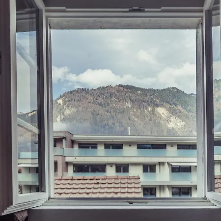 Ausfinn-apartments,penthouse, 360° Rooftop Terrace * Интерлакен